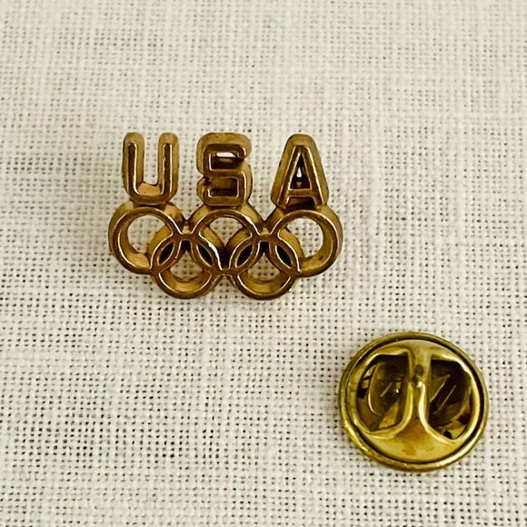 USA Olympic Rings Lapel Pin Gold Tone Collectible Sports Memorabilia Vintage Sty - Picture 2 of 8